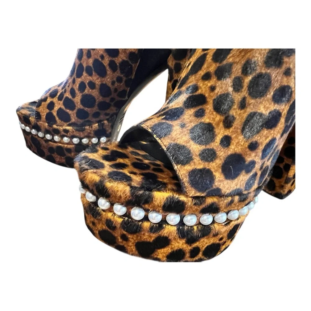 Stuart Weitzman new box